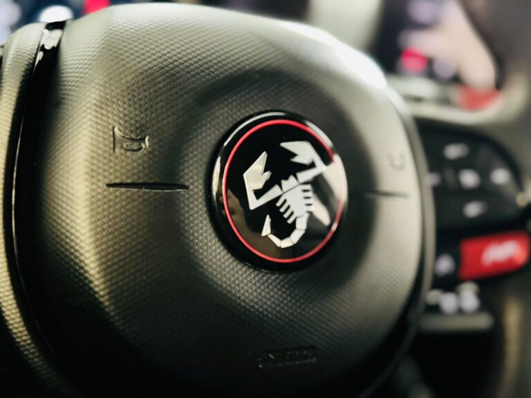 2da6ef5a-ab64-48d8-acd5-67336281bdcf